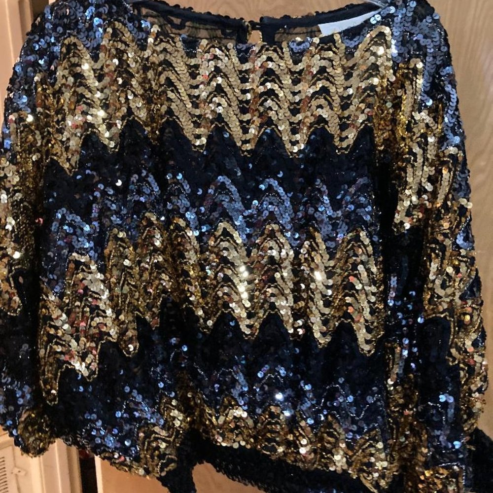 ANDRE SAURAGE BRAND  SIZE SMALL SHELL
